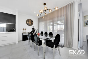 57 Charteris Drive, CRAIGIEBURN, VIC 3064 AUS