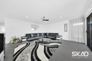 57 Charteris Drive, CRAIGIEBURN, VIC 3064 AUS