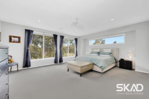 34 Pinnacle Chase, BEVERIDGE, VIC 3753 AUS