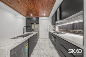 1 Elm Tree Place, MERNDA, VIC 3754 AUS