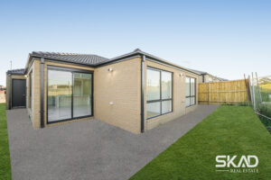 12 Munster Road, DONNYBROOK, VIC 3064 AUS