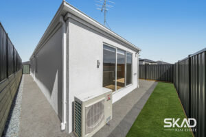 5 Alisterus Road, KALKALLO, VIC 3064 AUS