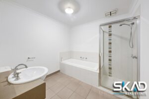 38 Burswood Drive, WYNDHAM VALE, VIC 3024 AUS