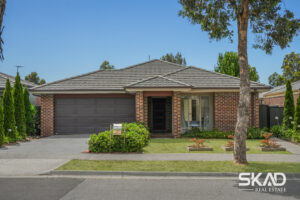 12 Dashing Road, CRAIGIEBURN, VIC 3064 AUS