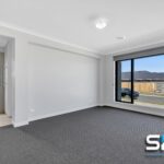 10 Notchwood Crescent, DONNYBROOK, VIC 3064 AUS