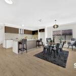 38 Valiant Crescent, CRAIGIEBURN, VIC 3064 AUS