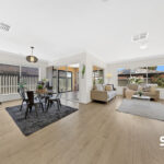 38 Valiant Crescent, CRAIGIEBURN, VIC 3064 AUS