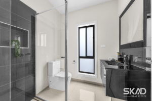 28 Blueberry Street, GREENVALE, VIC 3059 AUS