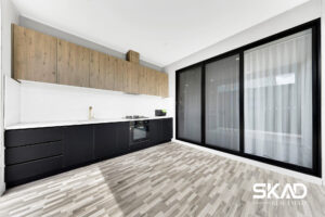 15 Darwinia Drive, MICKLEHAM, VIC 3064 AUS