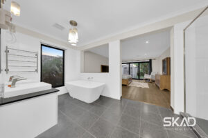 47 Clopton Rise, CRAIGIEBURN, VIC 3064 AUS