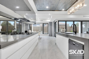 19 Lakeside Drive, WOLLERT, VIC 3750 AUS