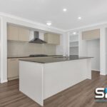 10 Notchwood Crescent, DONNYBROOK, VIC 3064 AUS