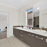 38 Valiant Crescent, CRAIGIEBURN, VIC 3064 AUS