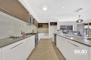 38 Valiant Crescent, CRAIGIEBURN, VIC 3064 AUS