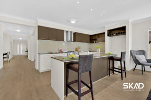 38 Valiant Crescent, CRAIGIEBURN, VIC 3064 AUS