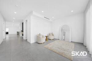 15 Darwinia Drive, MICKLEHAM, VIC 3064 AUS