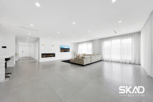 15 Darwinia Drive, MICKLEHAM, VIC 3064 AUS