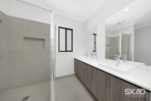 8 Patch Road, DONNYBROOK, VIC 3064 AUS