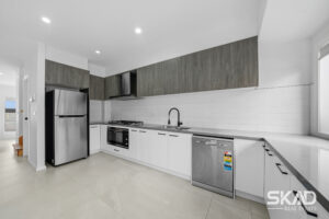 30 Bainbridge Close, CRAIGIEBURN, VIC 3064 AUS