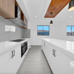 37 Leadbeater Circuit, BEVERIDGE, VIC 3753 AUS