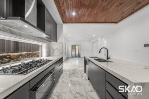 1 Elm Tree Place, MERNDA, VIC 3754 AUS