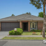 12 Dashing Road, CRAIGIEBURN, VIC 3064 AUS