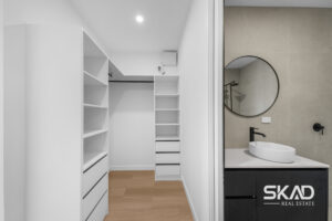 6 Lowline Way, WOLLERT, VIC 3750 AUS