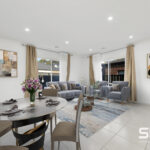 8 Mottlecah Circuit, CRAIGIEBURN, VIC 3064 AUS