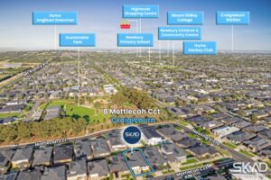 8 Mottlecah Circuit, CRAIGIEBURN, VIC 3064 AUS