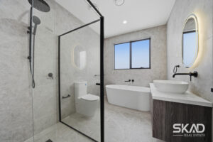 61 Tungsten Drive, KALKALLO, VIC 3064 AUS