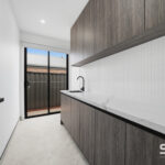 61 Tungsten Drive, KALKALLO, VIC 3064 AUS