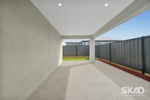 61 Tungsten Drive, KALKALLO, VIC 3064 AUS