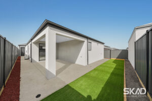 61 Tungsten Drive, KALKALLO, VIC 3064 AUS