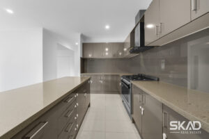 12 Dorcas Road, MICKLEHAM, VIC 3064 AUS