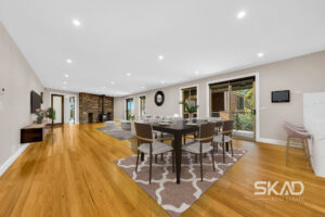 10 Sanctuary Rise, MICKLEHAM, VIC 3064 AUS