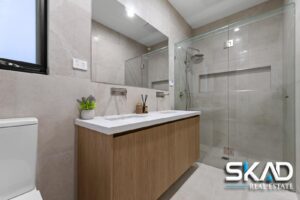 77 Bodycoats Road, WOLLERT, VIC 3750 AUS