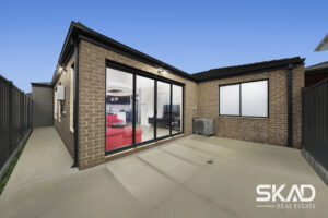 12 Brotus Way, DONNYBROOK, VIC 3064 AUS