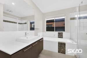95 Moor Park Drive, CRAIGIEBURN, VIC 3064 AUS