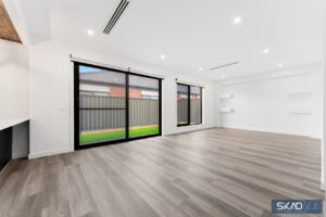 18 Ravenscraig Drive, STRATHTULLOH, VIC 3338 AUS