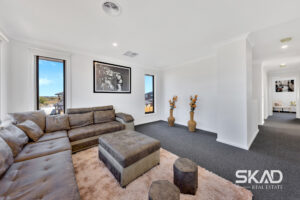 8 Ranger Street, BONNIE BROOK, VIC 3335 AUS