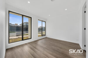 11 Reminis Drive, DONNYBROOK, VIC 3064 AUS