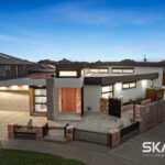 15 Sarte Way, WOLLERT, VIC 3750 AUS