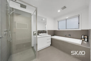 11 San Pietro Way, GREENVALE, VIC 3059 AUS