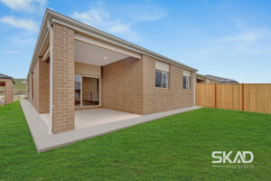 17 Goshawk Street, BEVERIDGE, VIC 3753 AUS