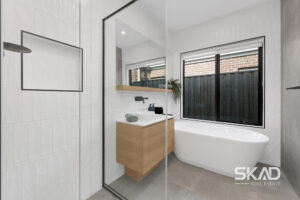 12 Antonio Street, WOLLERT, VIC 3750 AUS