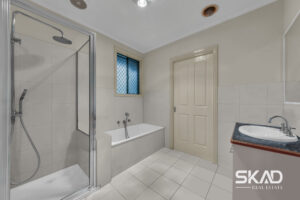 68-92 Mckimmies Road, LALOR, VIC 3075 AUS