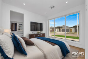 15 Beaconsfield Drive, MICKLEHAM, VIC 3064 AUS