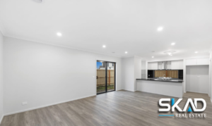 2 Barn Avenue, WOLLERT, VIC 3750 AUS