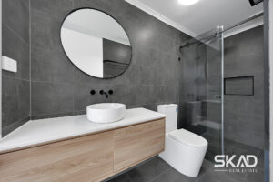 7 Flowerdale Crescent, ROXBURGH PARK, VIC 3064 AUS