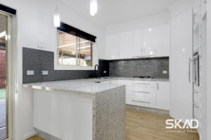 7 Flowerdale Crescent, ROXBURGH PARK, VIC 3064 AUS